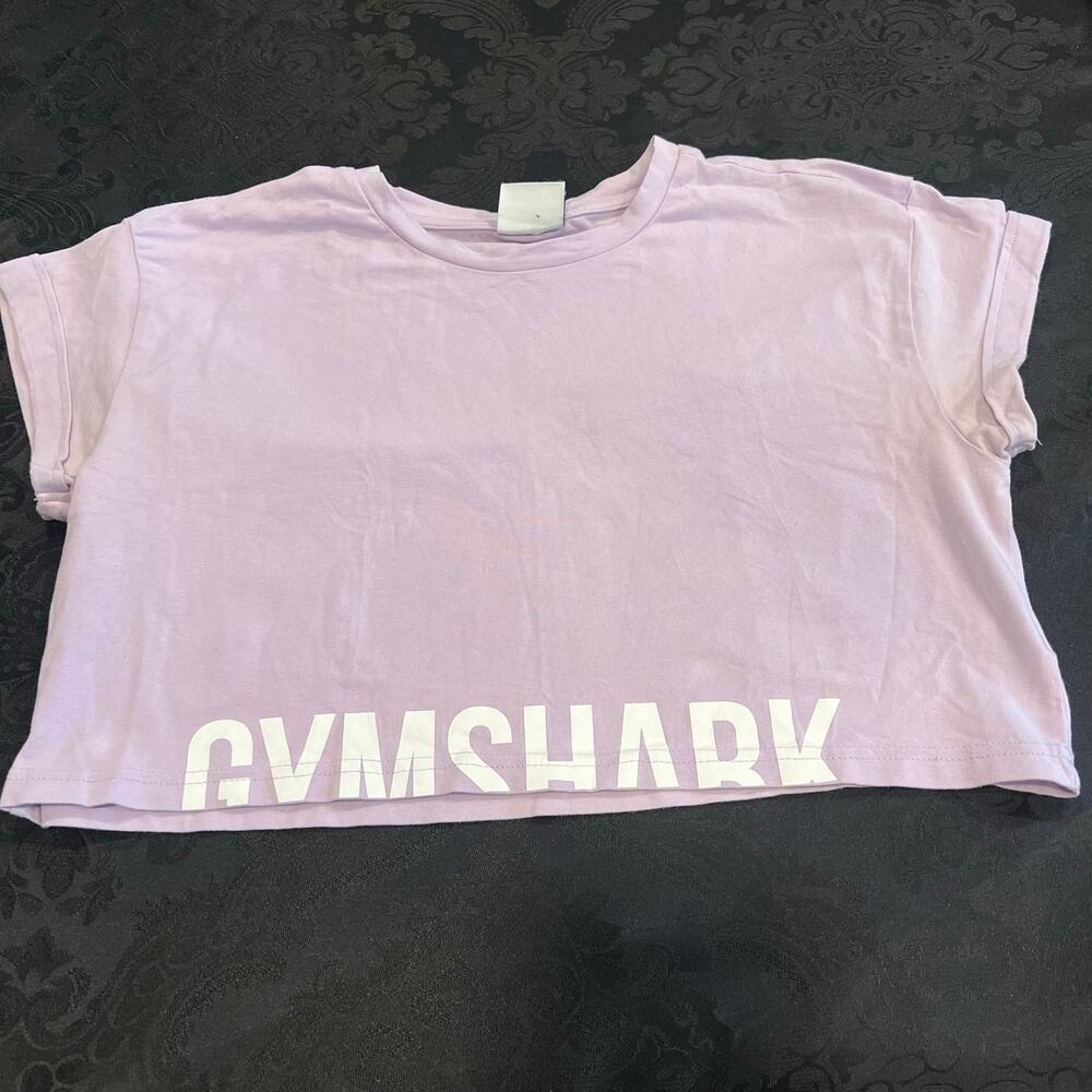 Gymshark light purple crop top shirt women M